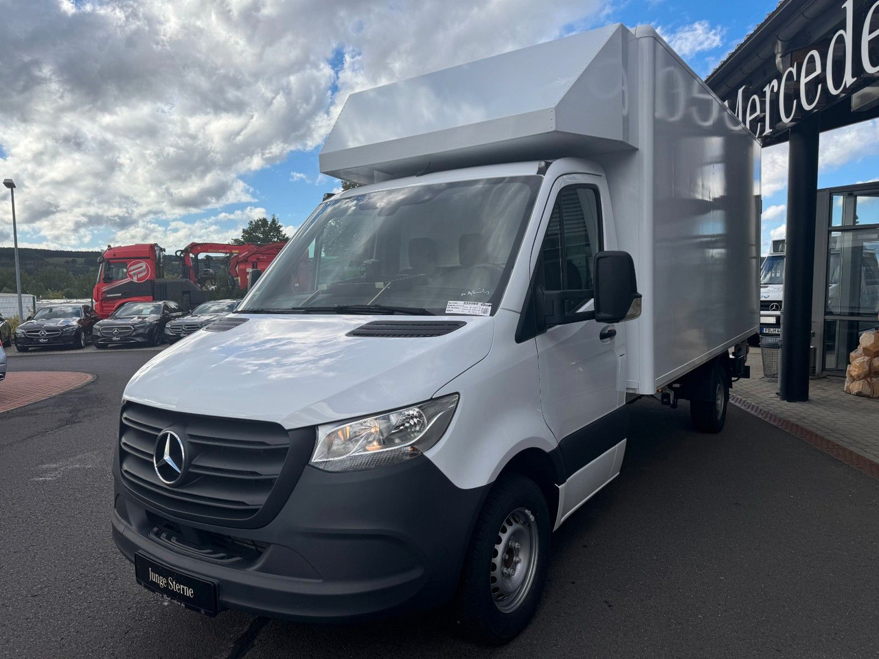 Mercedes-Benz Sprinter 317 CDI 4325 Koffer LBW Klima Kamera - Фургон с закрытым кузовом: фото 3 Mercedes-Benz Sprinter 317 CDI 4325 Koffer LBW Klima Kamera - Фургон с закрытым кузовом: фото 3
