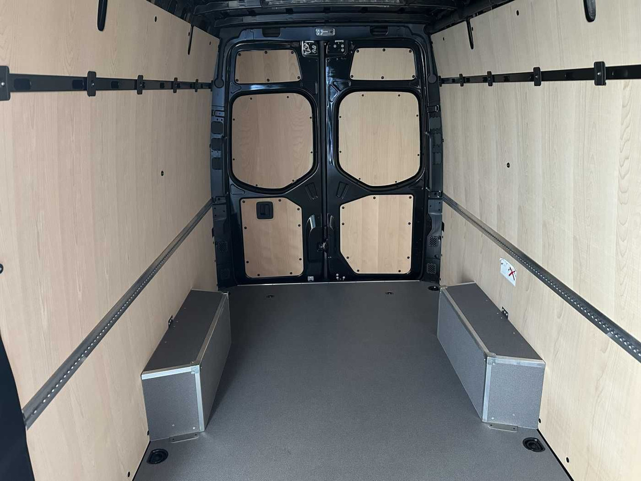 Цельнометаллический фургон Mercedes-Benz Sprinter 319 CDI 4325 AHK DISTRONIC 360 Klima: фото 10 Цельнометаллический фургон Mercedes-Benz Sprinter 319 CDI 4325 AHK DISTRONIC 360 Klima: фото 10