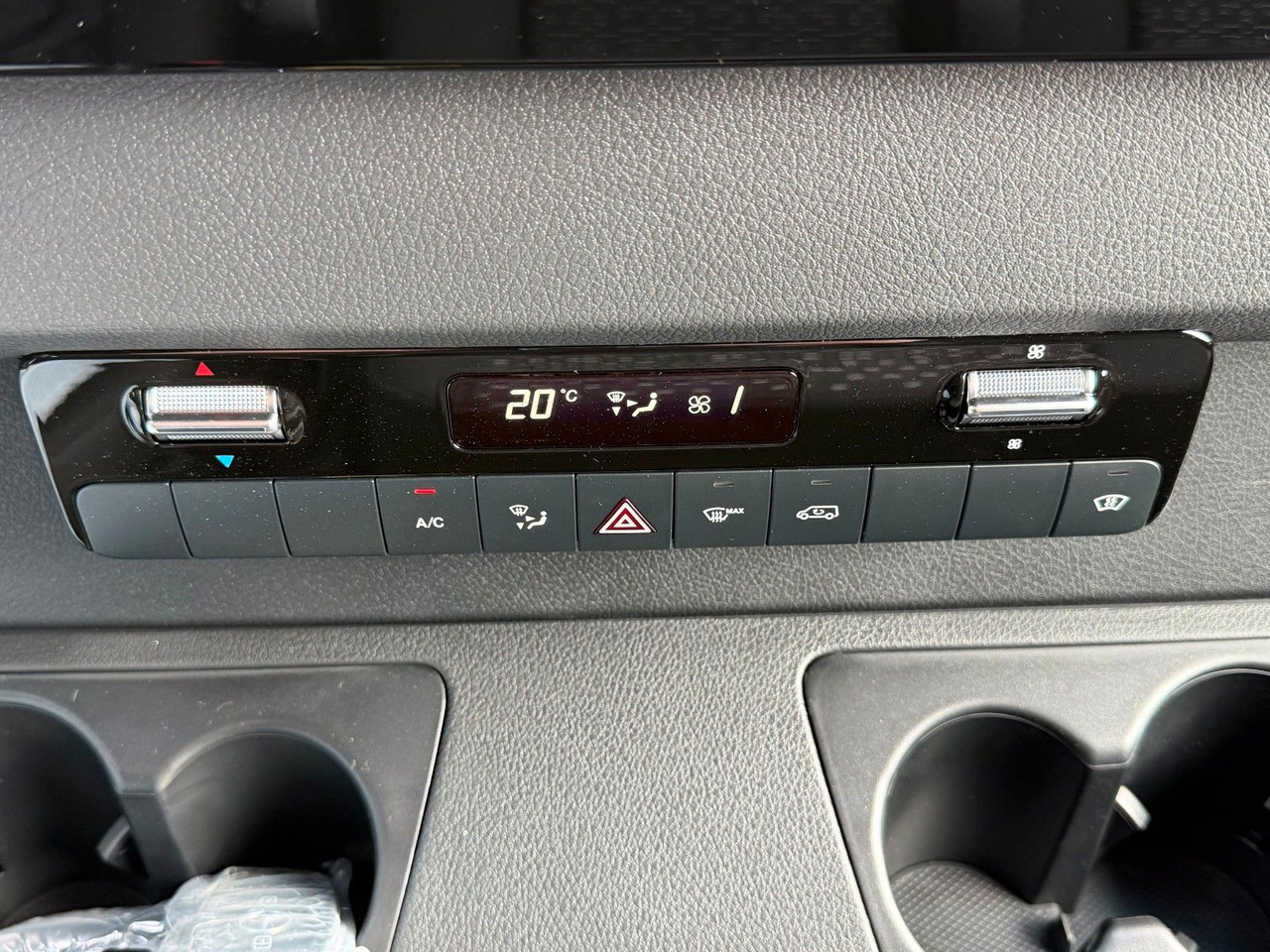 Цельнометаллический фургон Mercedes-Benz Sprinter 319 CDI 4325 DISTRONIC Klima AHK: фото 16