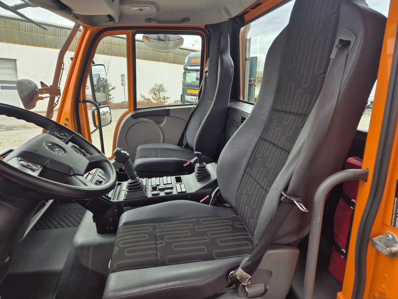 Новый Самосвал Mercedes-Benz Unimog U423 4x4 Hydrostat Zapfwelle: фото 11