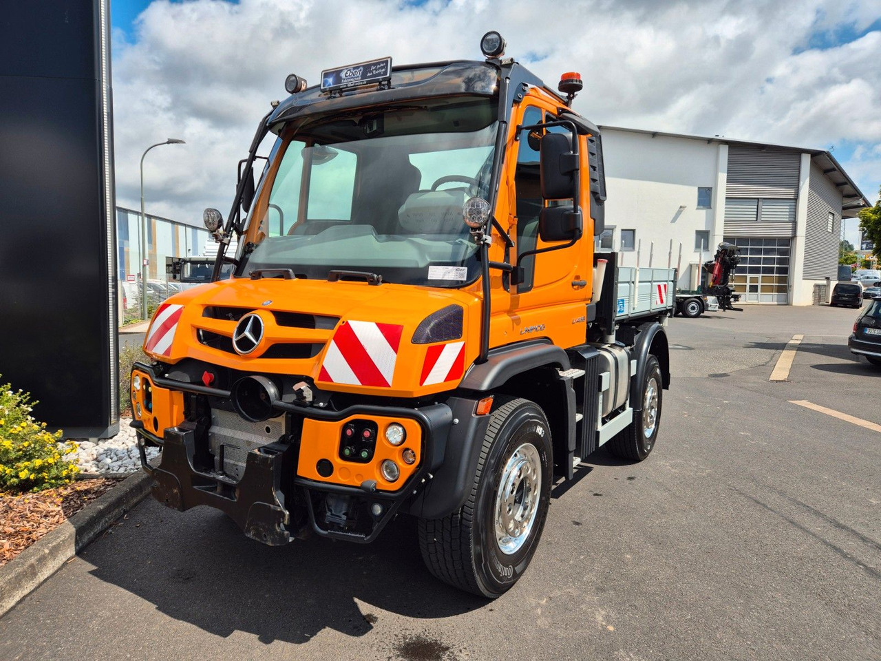 Mercedes-Benz Unimog U435 4x4 Kipper Vario-Pilot Hydrostat - Самосвал: фото 2 Mercedes-Benz Unimog U435 4x4 Kipper Vario-Pilot Hydrostat - Самосвал: фото 2