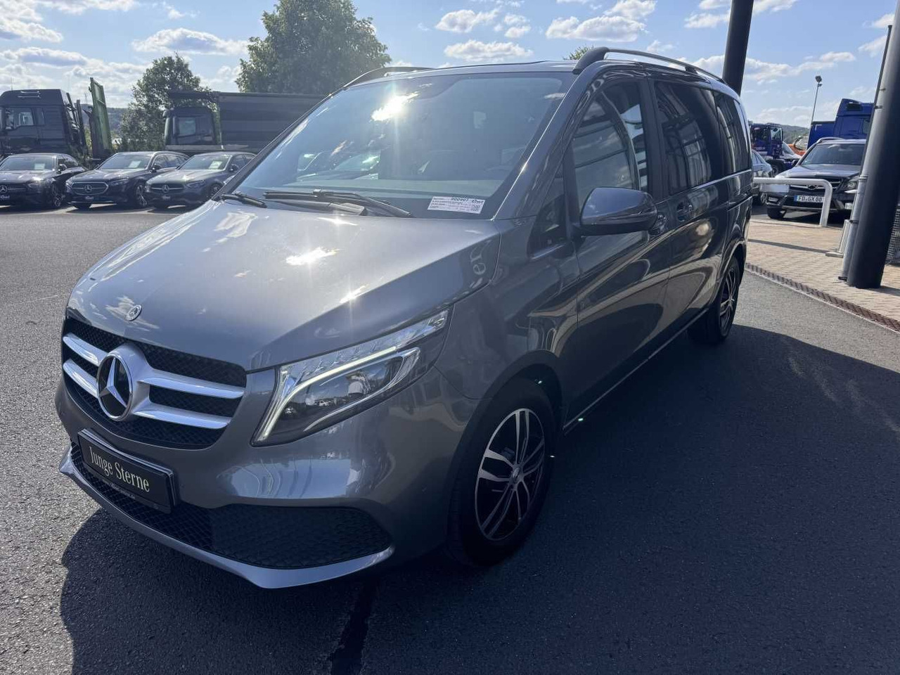Mercedes-Benz V 220 d EDITION Liege-Paket AHK2,5 LED DAB MBUX - Легковой автомобиль: фото 3 Mercedes-Benz V 220 d EDITION Liege-Paket AHK2,5 LED DAB MBUX - Легковой автомобиль: фото 3