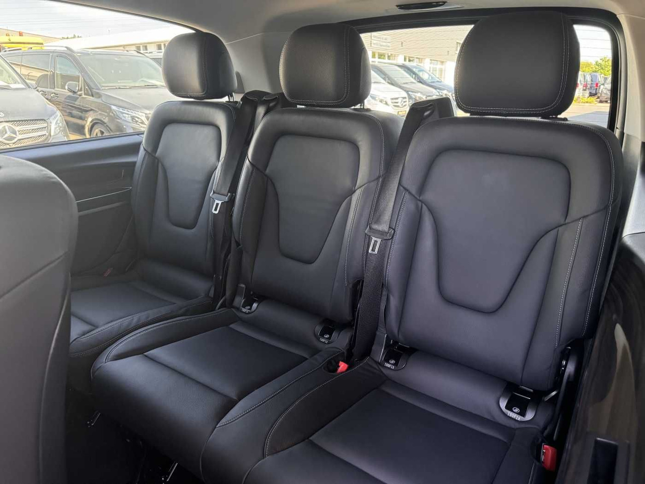 Легковой автомобиль Mercedes-Benz V 300 d AVA Extralang AIRMATIC Standheiz 360Kam: фото 7