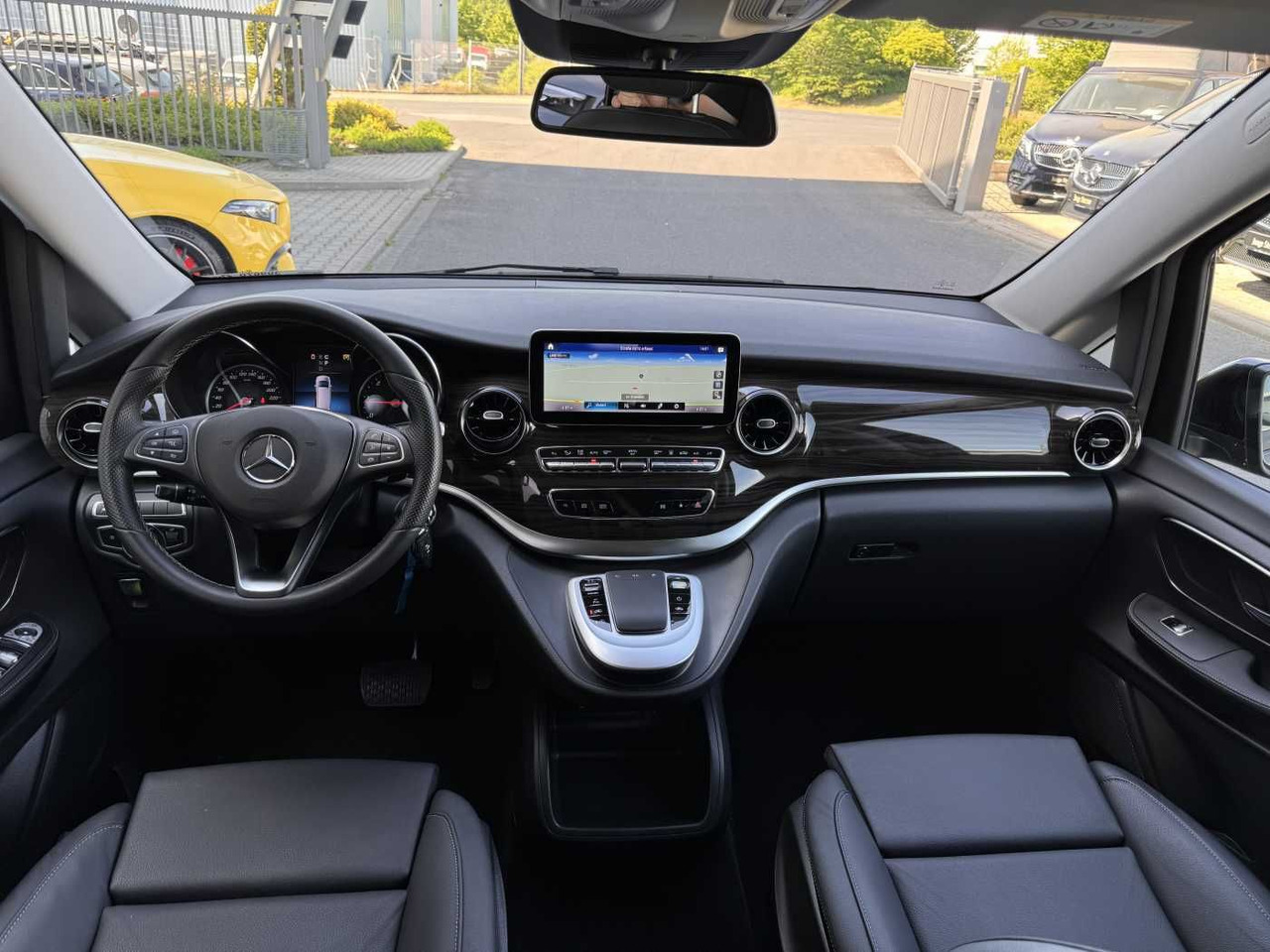 Легковой автомобиль Mercedes-Benz V 300 d AVA Extralang AIRMATIC Standheiz 360Kam: фото 11