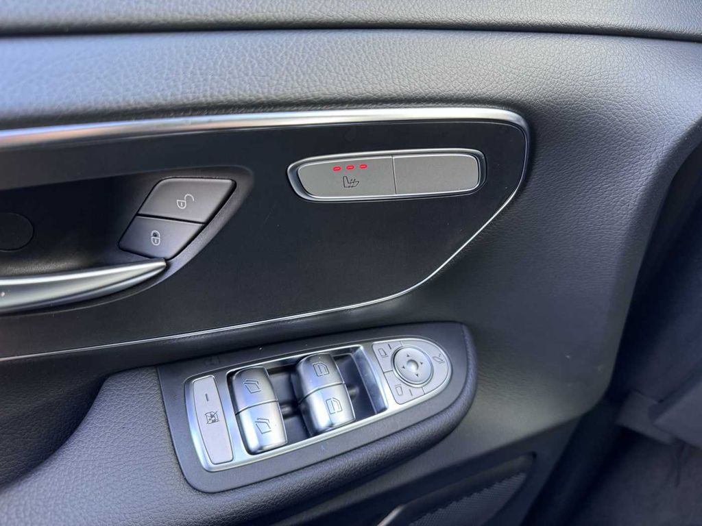 Микроавтобус, Пассажирский фургон Mercedes-Benz V 300 d EDITION 7Sitze MBUX LED Kamera: фото 14