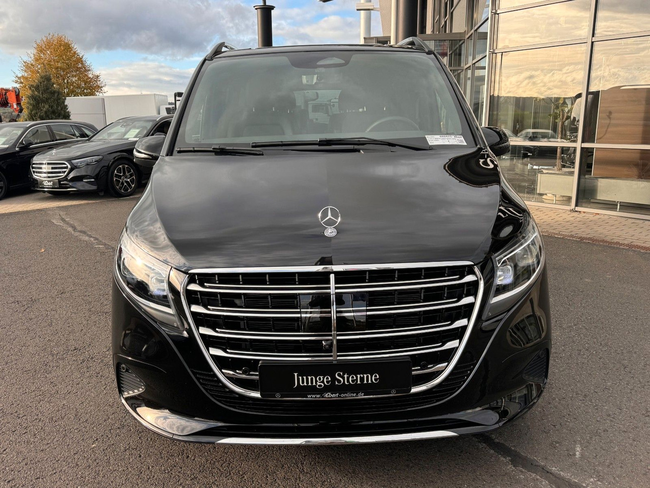 Mercedes-Benz V 300 d EXCLUSIVE AIRMATIC AHK2,5 Standheiz - Универсал: фото 2 Mercedes-Benz V 300 d EXCLUSIVE AIRMATIC AHK2,5 Standheiz - Универсал: фото 2