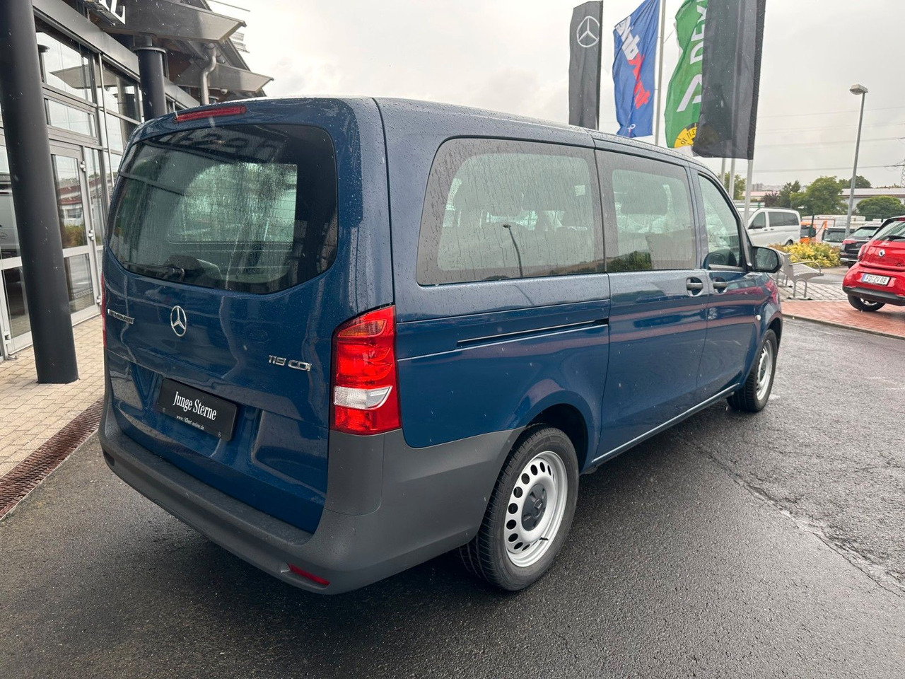 Mercedes-Benz Vito 119 CDI Tourer 3200 Klima AHK Tempomat - Пассажирский фургон: фото 4 Mercedes-Benz Vito 119 CDI Tourer 3200 Klima AHK Tempomat - Пассажирский фургон: фото 4