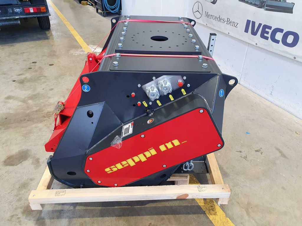 Seppi M. BMS 125 / 13-30t /Forstmulcher/lagernd! Seppi M. BMS 125 / 13-30t /Forstmulcher/lagernd! - Лесной мульчер: фото 4 Seppi M. BMS 125 / 13-30t /Forstmulcher/lagernd! Seppi M. BMS 125 / 13-30t /Forstmulcher/lagernd! - Лесной мульчер: фото 4