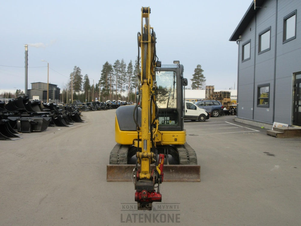 Komatsu PC50MR PETOKSELLA VIETY LÖYTÖPALKKIO STOLEN - Гусеничный экскаватор: фото 3 Komatsu PC50MR PETOKSELLA VIETY LÖYTÖPALKKIO STOLEN - Гусеничный экскаватор: фото 3
