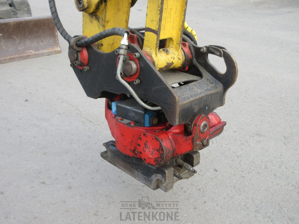 Гусеничный экскаватор Komatsu PC50MR PETOKSELLA VIETY LÖYTÖPALKKIO STOLEN: фото 15
