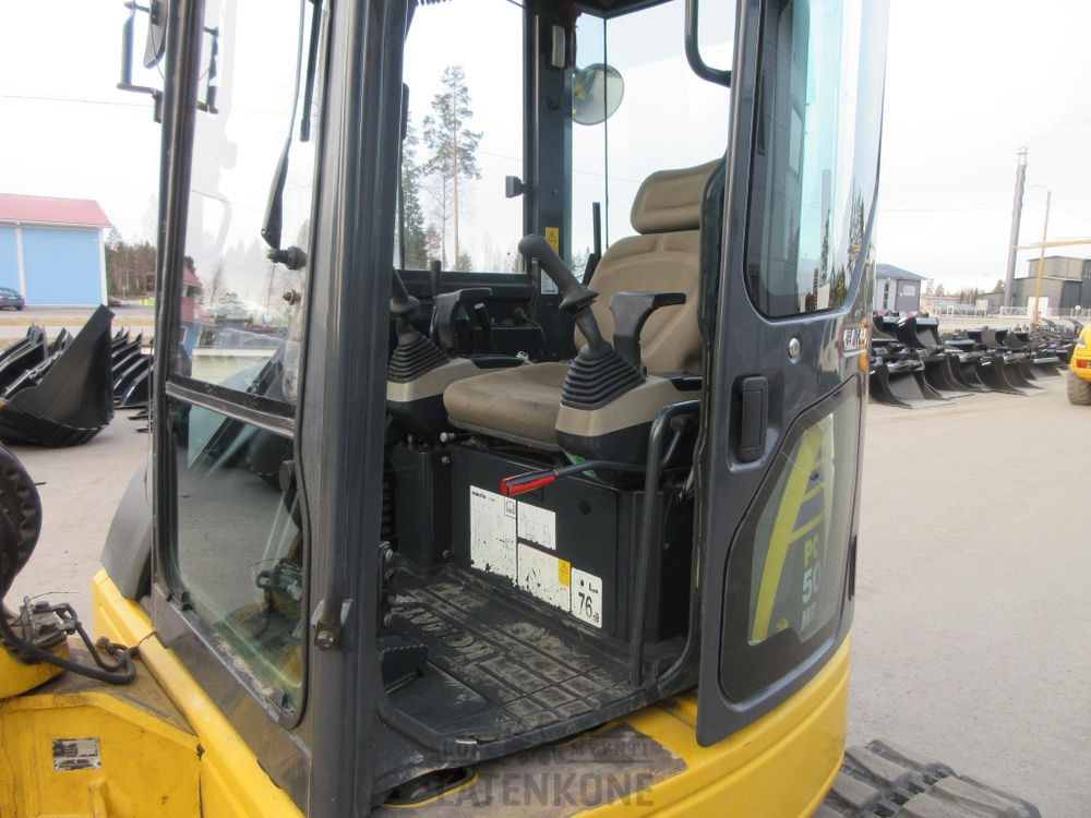 Гусеничный экскаватор Komatsu PC50MR PETOKSELLA VIETY LÖYTÖPALKKIO STOLEN: фото 19