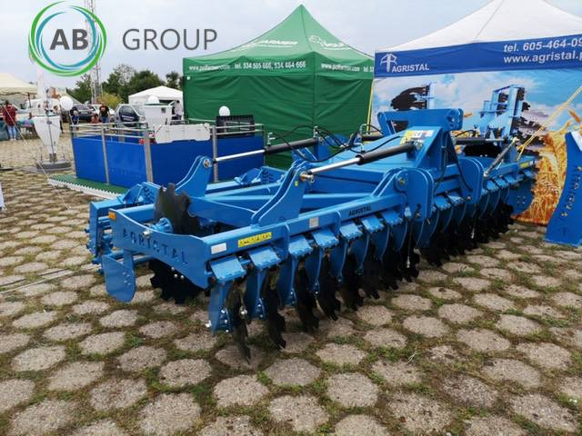 Agristal BTH hydraulic folding disc harrow 4.5 m - Борона: фото 4 Agristal BTH hydraulic folding disc harrow 4.5 m - Борона: фото 4