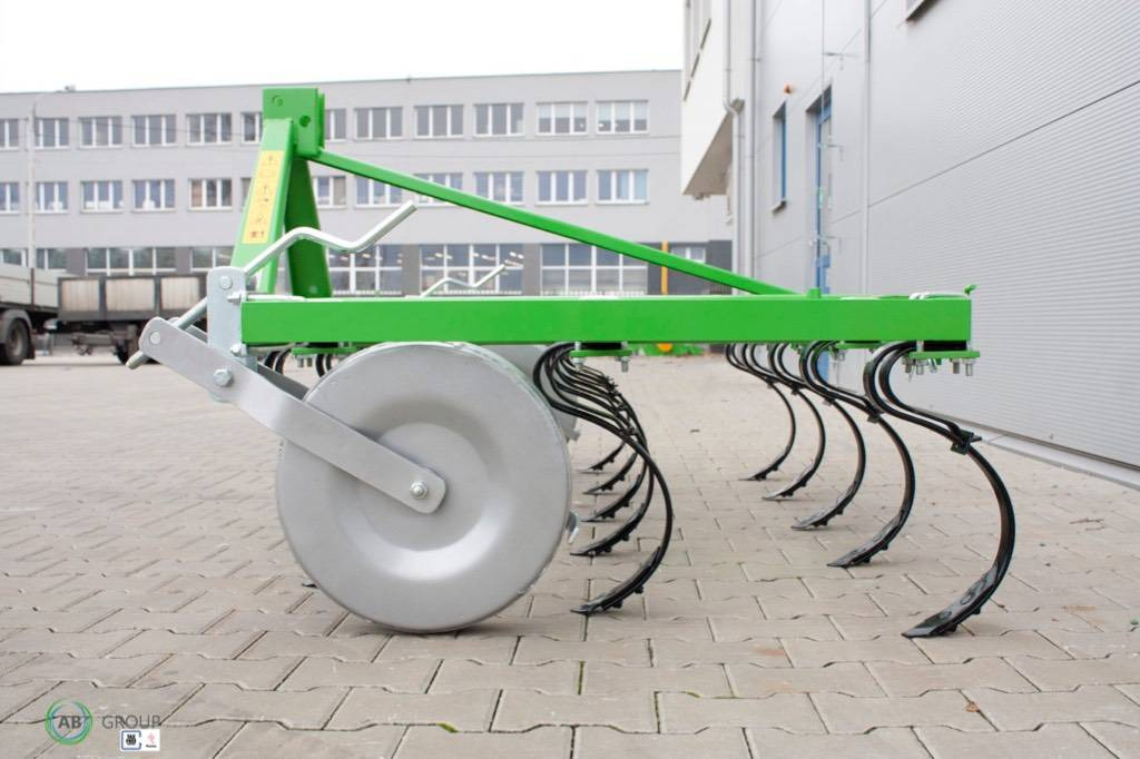 Bomet cultivator Dorado U473/3, 2,8 m - Культиватор: фото 2 Bomet cultivator Dorado U473/3, 2,8 m - Культиватор: фото 2