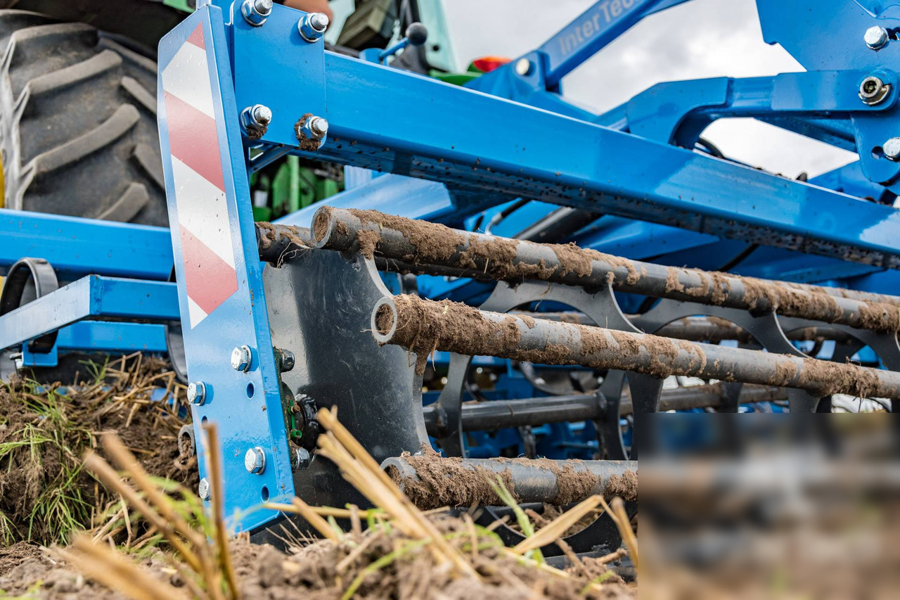 Inter-Tech cultivating and sowing unit 2.7m BAU01 - Культиватор: фото 5 Inter-Tech cultivating and sowing unit 2.7m BAU01 - Культиватор: фото 5