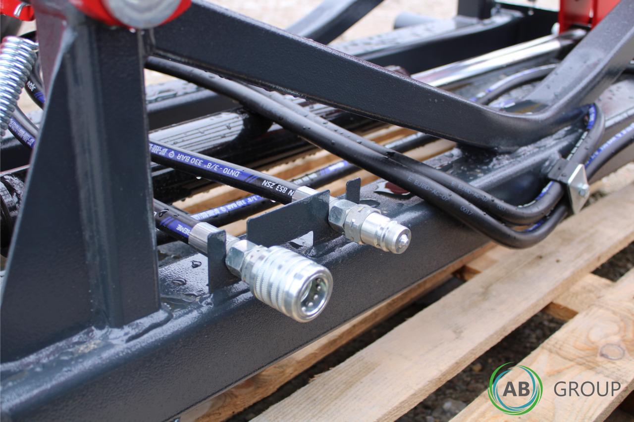 M-Tech round bale grab 120cm - Захват для Сельскохозяйственной техники: фото 3 M-Tech round bale grab 120cm - Захват для Сельскохозяйственной техники: фото 3