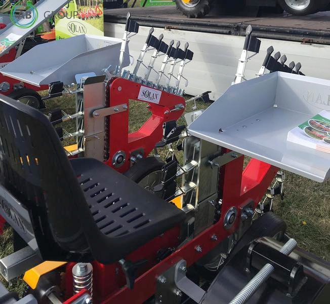Solan S241-R semi-automatic grapple 2 row planter - Посевная техника: фото 2 Solan S241-R semi-automatic grapple 2 row planter - Посевная техника: фото 2