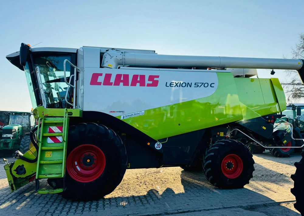 Claas Lexion 570C - Зерноуборочный комбайн: фото 1 Claas Lexion 570C - Зерноуборочный комбайн: фото 1