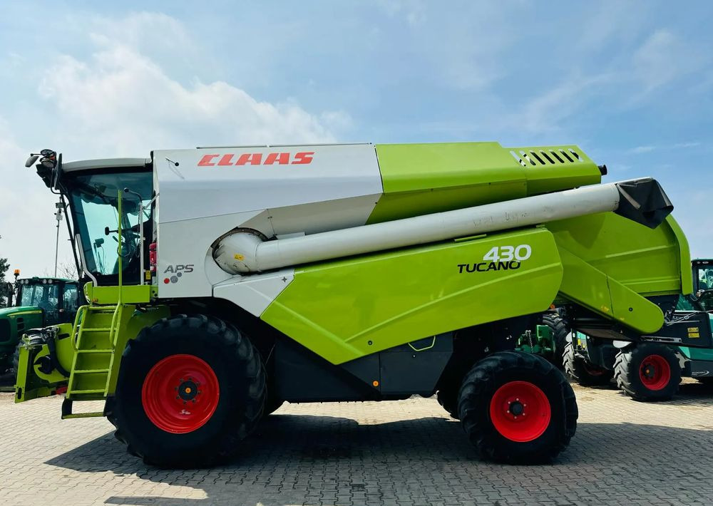 Claas Tucano 430 APS - Зерноуборочный комбайн: фото 4 Claas Tucano 430 APS - Зерноуборочный комбайн: фото 4