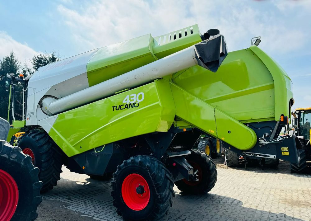 Зерноуборочный комбайн Claas Tucano 430 APS: фото 8