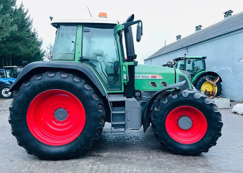 Fendt 820 - Трактор: фото 5 Fendt 820 - Трактор: фото 5