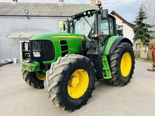 John Deere 7530 PREMIUM - Трактор: фото 1 John Deere 7530 PREMIUM - Трактор: фото 1