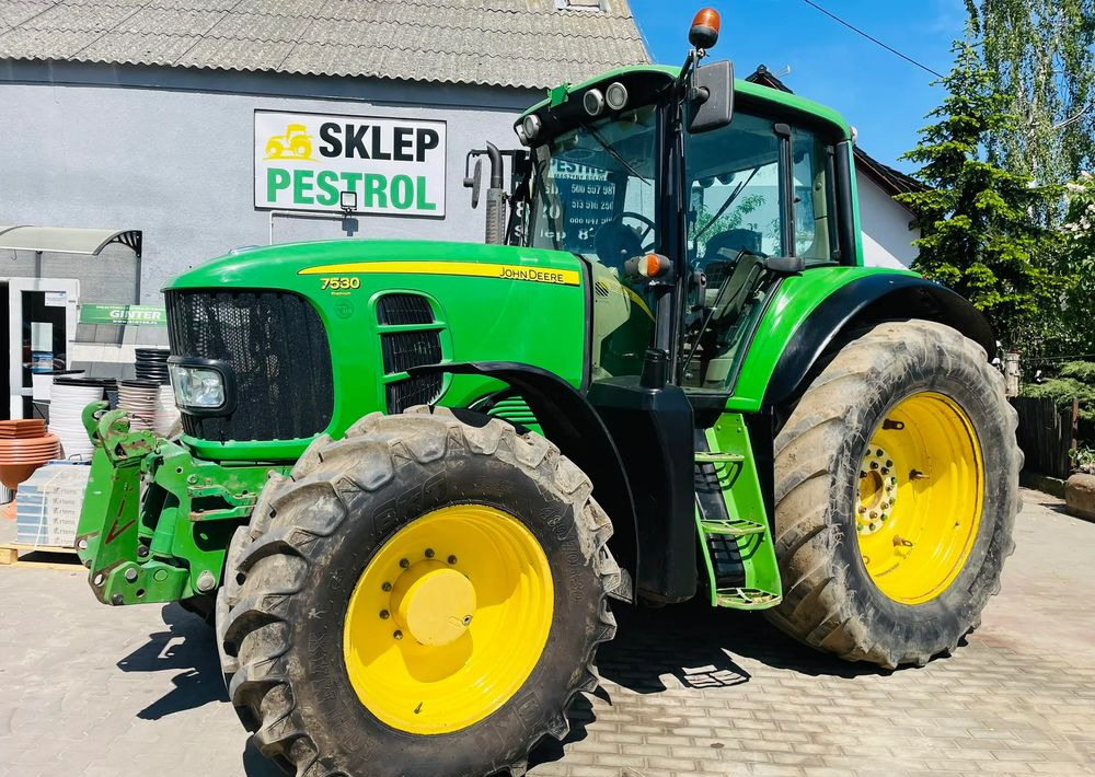 John Deere 7530 PREMIUM - Трактор: фото 1 John Deere 7530 PREMIUM - Трактор: фото 1