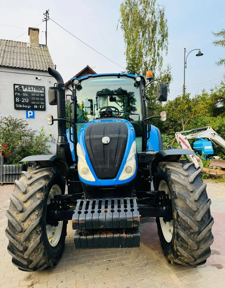 New Holland T5.110 - Трактор: фото 4 New Holland T5.110 - Трактор: фото 4