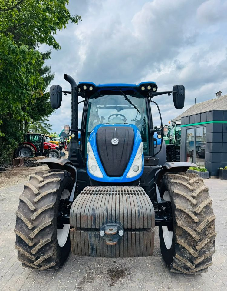 New Holland T6.175 AUTOCOMMAND - Трактор: фото 4 New Holland T6.175 AUTOCOMMAND - Трактор: фото 4