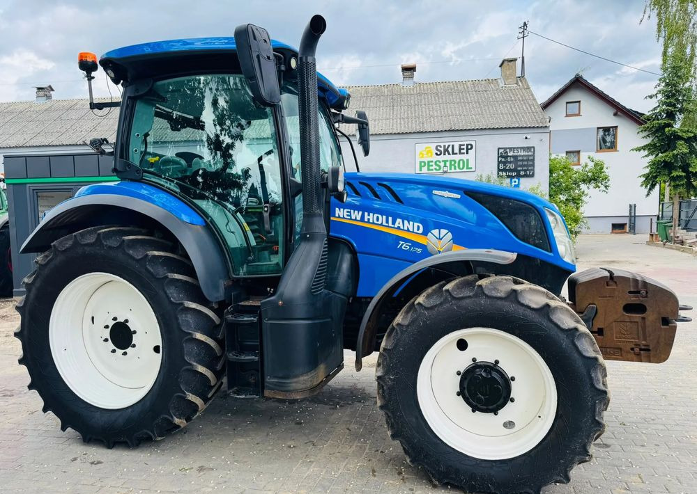 New Holland T6.175 AUTOCOMMAND - Трактор: фото 2 New Holland T6.175 AUTOCOMMAND - Трактор: фото 2