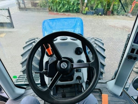 New Holland T8.390 - Трактор: фото 3 New Holland T8.390 - Трактор: фото 3