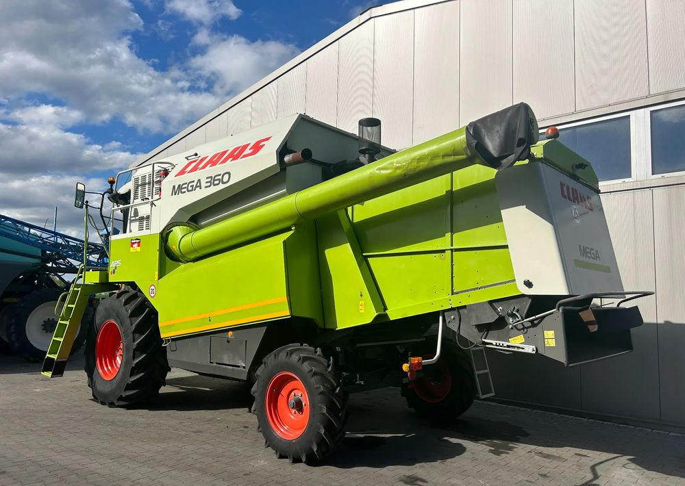Зерноуборочный комбайн Claas Mega 360: фото 7