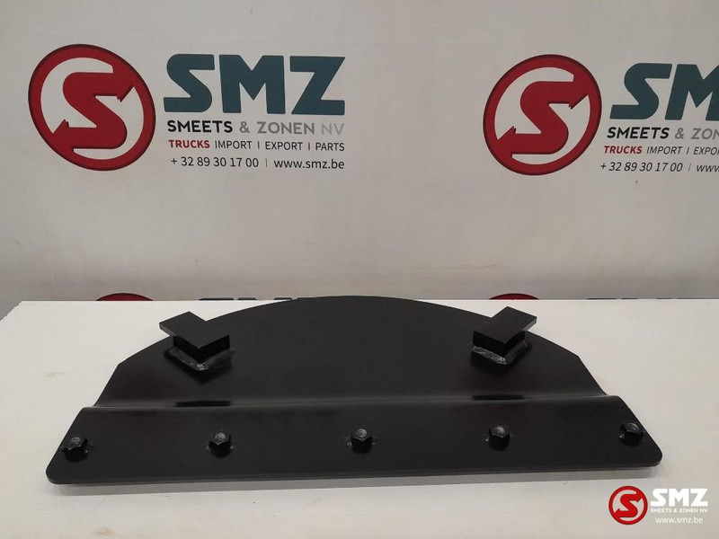 Caterpillar Swivel guard steel plate Caterpillar - Рама/ Шасси для Погрузочно-разгрузочной техники: фото 4 Caterpillar Swivel guard steel plate Caterpillar - Рама/ Шасси для Погрузочно-разгрузочной техники: фото 4