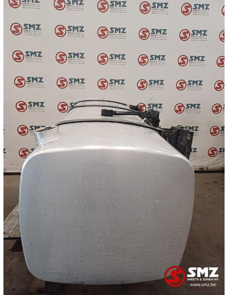 DAF Occ brandstoftank met steunen 850L DAF - Топливный бак для Грузовиков: фото 3 DAF Occ brandstoftank met steunen 850L DAF - Топливный бак для Грузовиков: фото 3