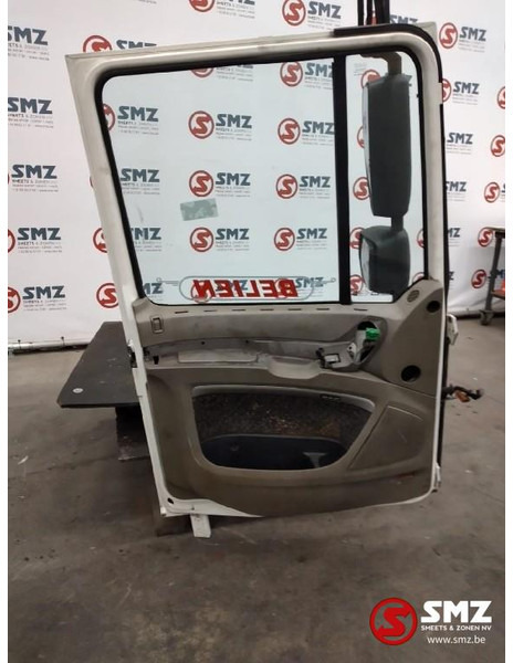 DAF Occ deur links DAF - Дверь и запчасти для Грузовиков: фото 2 DAF Occ deur links DAF - Дверь и запчасти для Грузовиков: фото 2