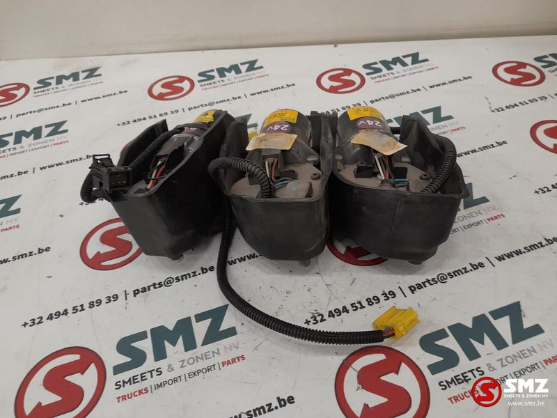 DAF Set van 3 ruitenwissermotors DAF - Щетка стеклоочистителя для Грузовиков: фото 5 DAF Set van 3 ruitenwissermotors DAF - Щетка стеклоочистителя для Грузовиков: фото 5