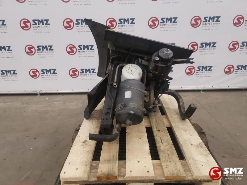 MAN Occ Opstapbak MAN F2000 - Боковая подножка для Грузовиков: фото 1 MAN Occ Opstapbak MAN F2000 - Боковая подножка для Грузовиков: фото 1