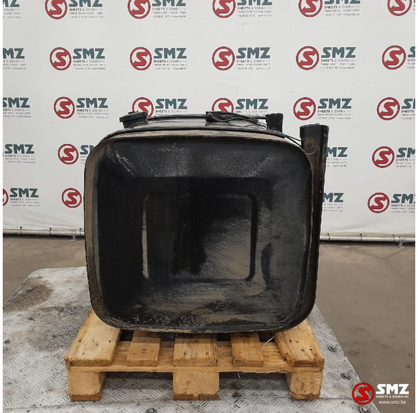 MAN Occ brandstoftank 300L MAN - Топливный бак для Грузовиков: фото 3 MAN Occ brandstoftank 300L MAN - Топливный бак для Грузовиков: фото 3