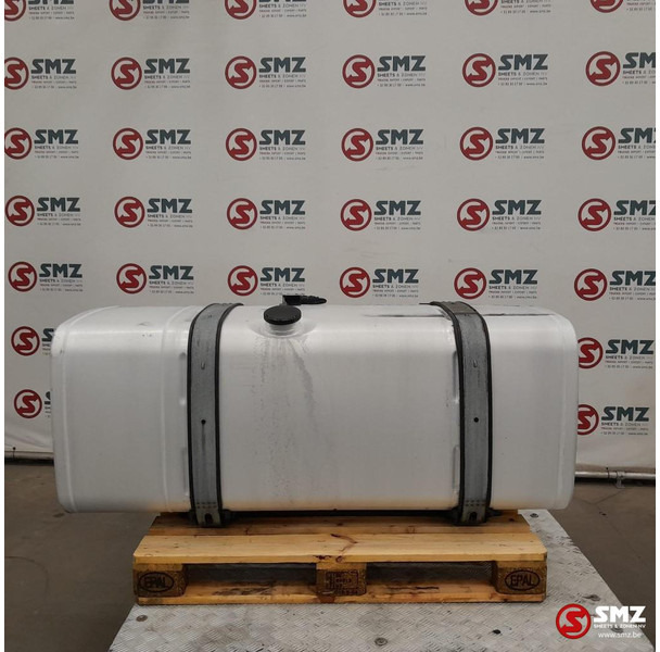 MAN Occ brandstoftank + brandstofniveusensor + steunen - Топливный бак для Грузовиков: фото 1 MAN Occ brandstoftank + brandstofniveusensor + steunen - Топливный бак для Грузовиков: фото 1