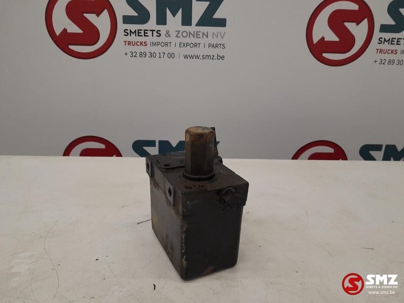 MAN Occ cabinekantelpomp MAN TGS 81417236130 - Рама/ Шасси для Грузовиков: фото 3 MAN Occ cabinekantelpomp MAN TGS 81417236130 - Рама/ Шасси для Грузовиков: фото 3