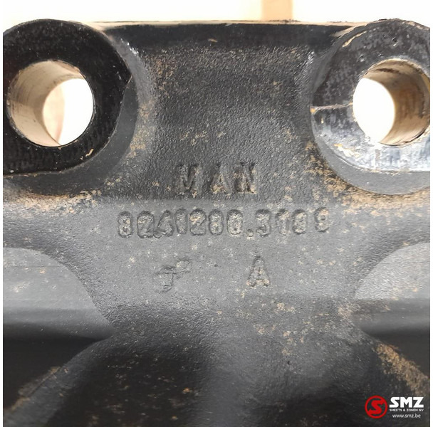 MAN Occ voorframe MAN - Бампер для Грузовиков: фото 5 MAN Occ voorframe MAN - Бампер для Грузовиков: фото 5