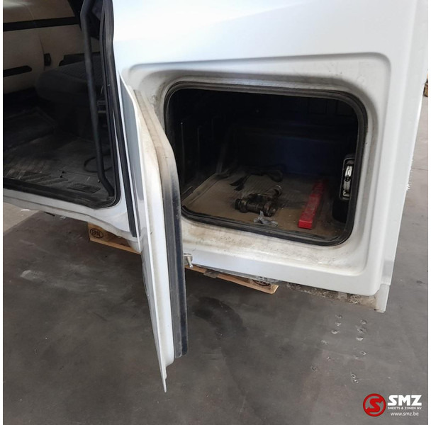 Кабина и интерьер для Грузовиков Mercedes-Benz Occ cabine RHD Mercedes: фото 15