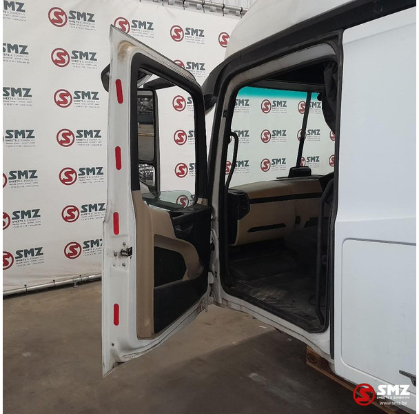 Кабина и интерьер для Грузовиков Mercedes-Benz Occ cabine RHD Mercedes: фото 10