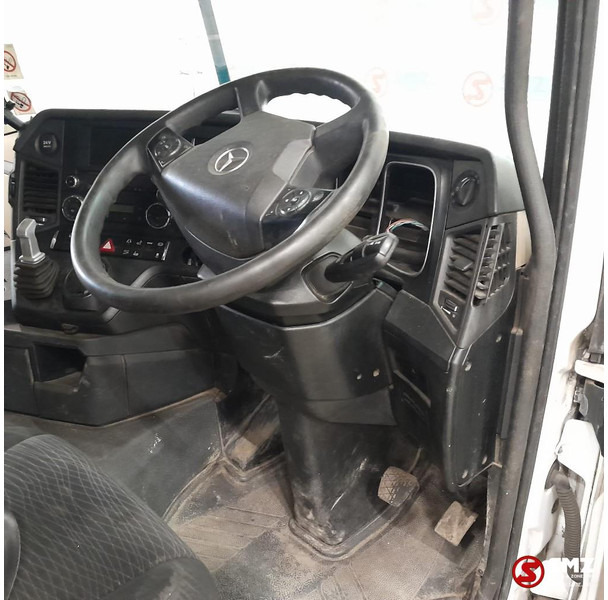 Кабина и интерьер для Грузовиков Mercedes-Benz Occ cabine RHD Mercedes: фото 17