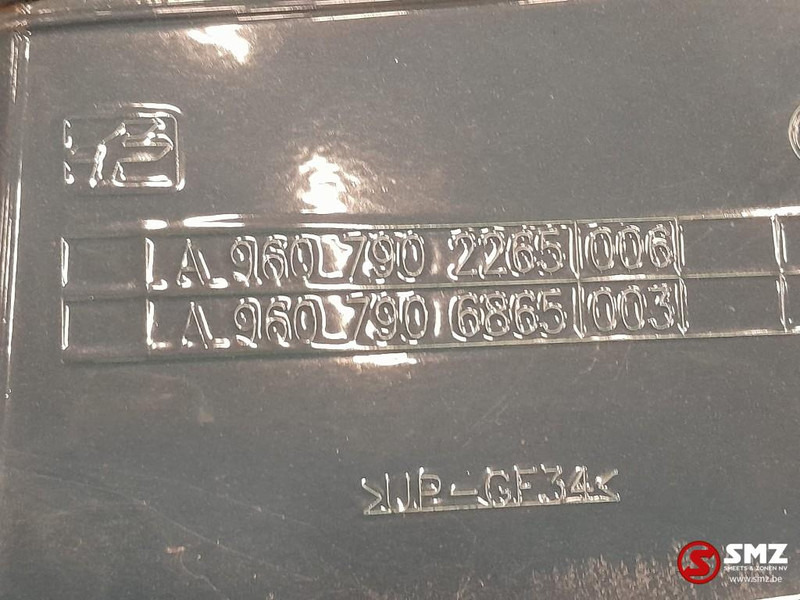 Mercedes-Benz Occ cabinespoilerset Mercedes - Аэродинамика/ Спойлеры для Грузовиков: фото 5 Mercedes-Benz Occ cabinespoilerset Mercedes - Аэродинамика/ Спойлеры для Грузовиков: фото 5