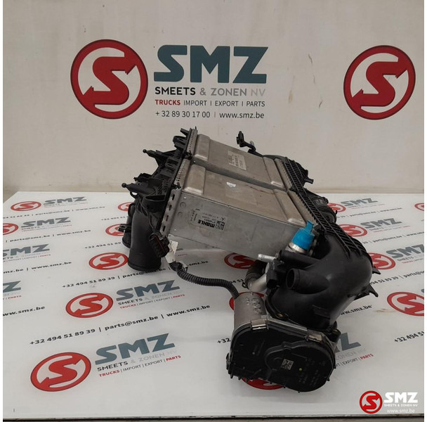 Mercedes-Benz Occ intercooler radiator AMG C63S Mercedes - Интеркулер для Легковых автомобилей: фото 3 Mercedes-Benz Occ intercooler radiator AMG C63S Mercedes - Интеркулер для Легковых автомобилей: фото 3