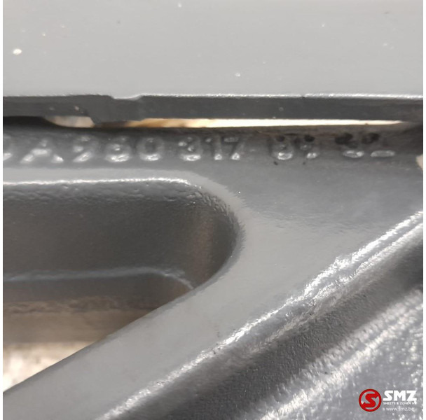 Mercedes-Benz Occ montagebeugels links Mercedes - Рама/ Шасси для Грузовиков: фото 4 Mercedes-Benz Occ montagebeugels links Mercedes - Рама/ Шасси для Грузовиков: фото 4