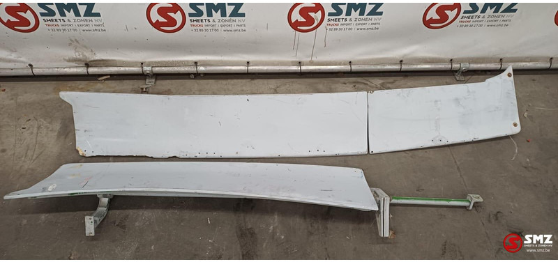 Mercedes-Benz Occ set cabinespoilers links + rechts Mercedes SK - Аэродинамика/ Спойлеры для Грузовиков: фото 1 Mercedes-Benz Occ set cabinespoilers links + rechts Mercedes SK - Аэродинамика/ Спойлеры для Грузовиков: фото 1