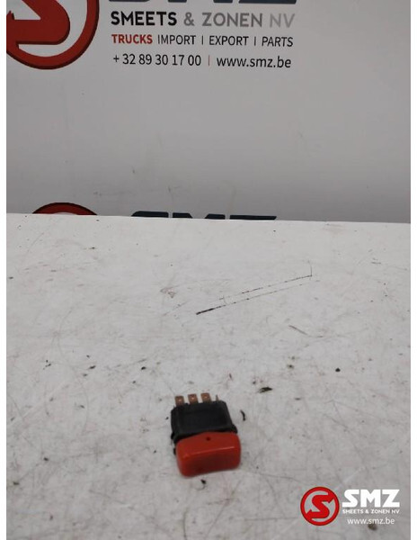 Mercedes-Benz Occ waarschuwingsschakelaar Mercedes Atego - Электрическая система для Грузовиков: фото 1 Mercedes-Benz Occ waarschuwingsschakelaar Mercedes Atego - Электрическая система для Грузовиков: фото 1