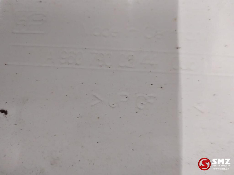 Mercedes-Benz Occ zijspoiler rechts Mercedes Actros MP4 A9607900 - Аэродинамика/ Спойлеры для Грузовиков: фото 4 Mercedes-Benz Occ zijspoiler rechts Mercedes Actros MP4 A9607900 - Аэродинамика/ Спойлеры для Грузовиков: фото 4