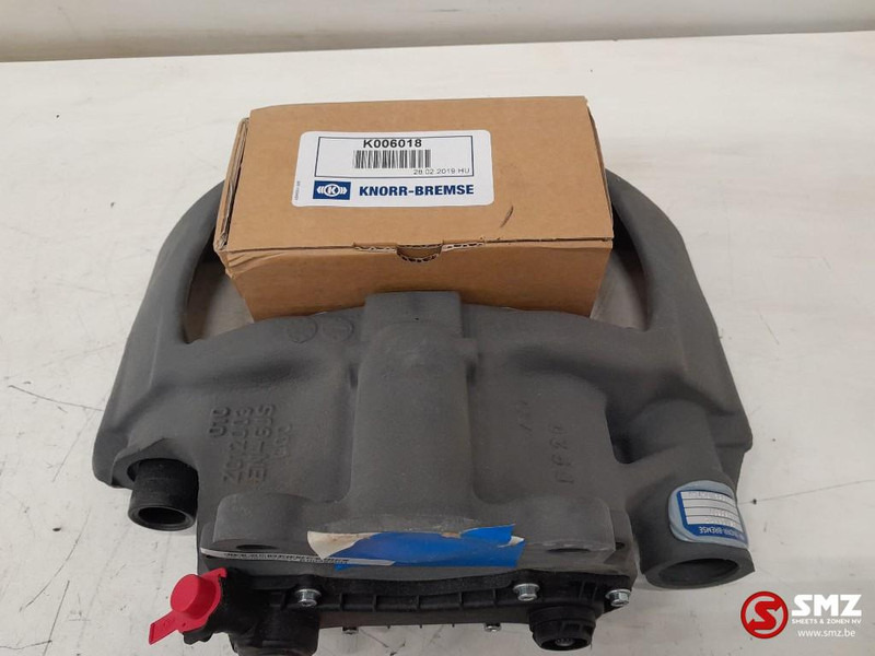 Mercedes-Benz Remklauw links + reparatieset mercedes - Тормозной суппорт для Грузовиков: фото 3 Mercedes-Benz Remklauw links + reparatieset mercedes - Тормозной суппорт для Грузовиков: фото 3